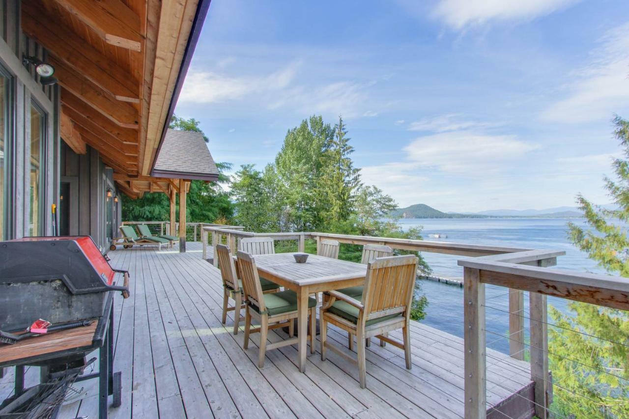 Bottle Bay Lakefront Lodge Sandpoint Exterior photo