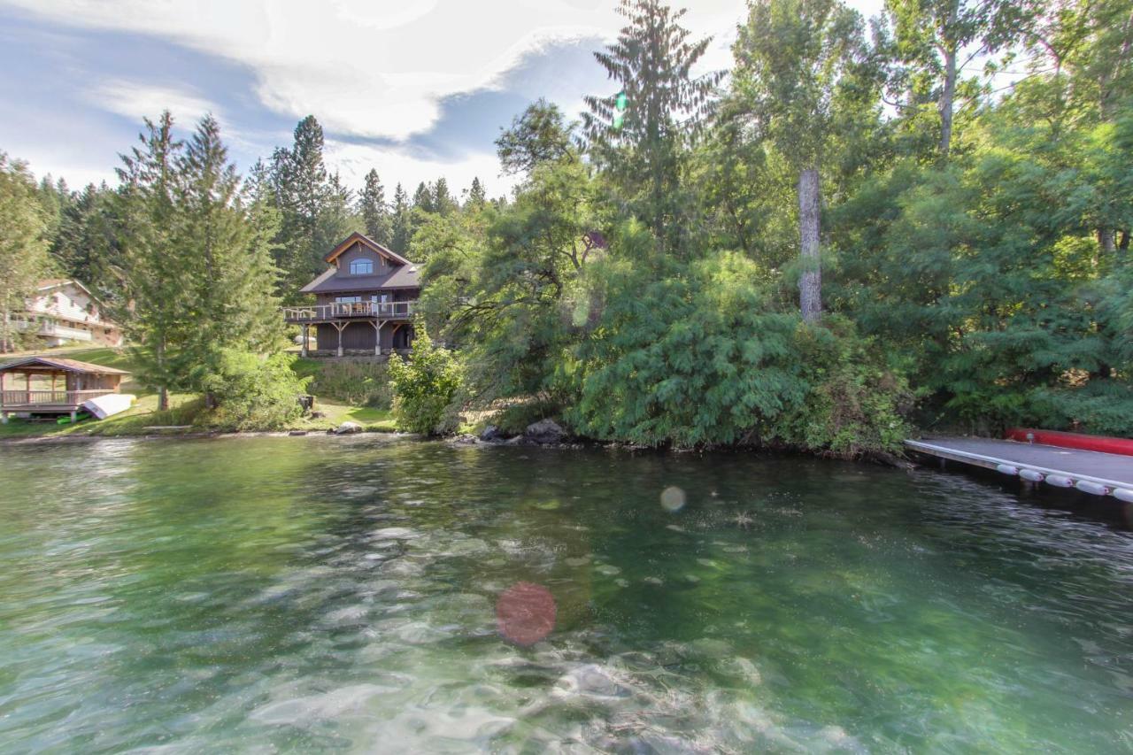 Bottle Bay Lakefront Lodge Sandpoint Exterior photo